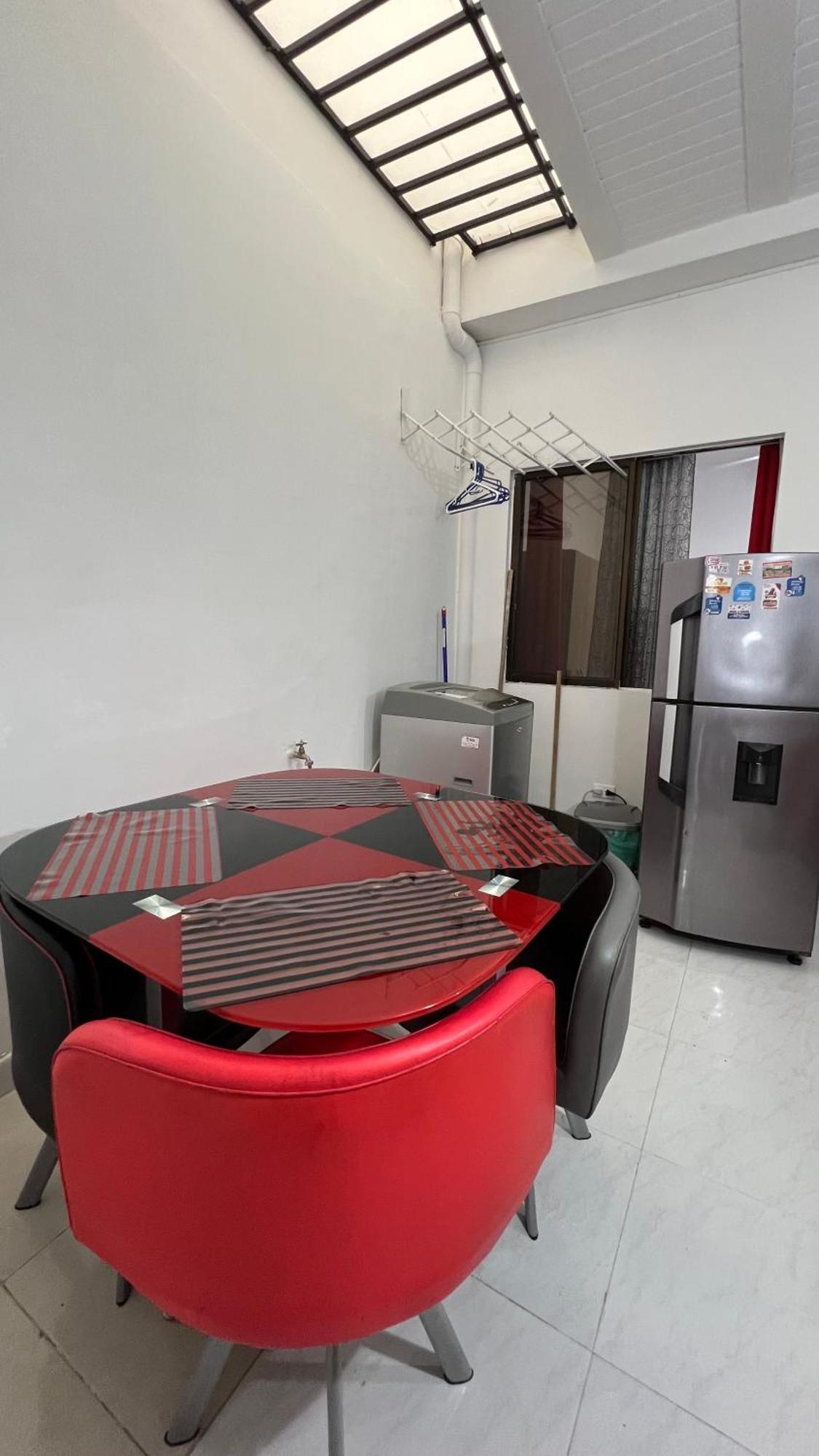 Comodo Apartamento Gran Ubicacion Y A/C 卡利 外观 照片